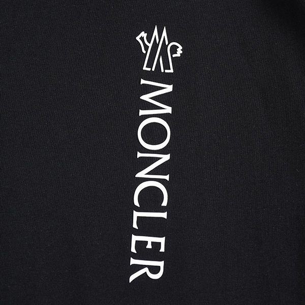 入手困難モンクレール レプリカ コットン 半袖 Tシャツ ブラック mow51883
